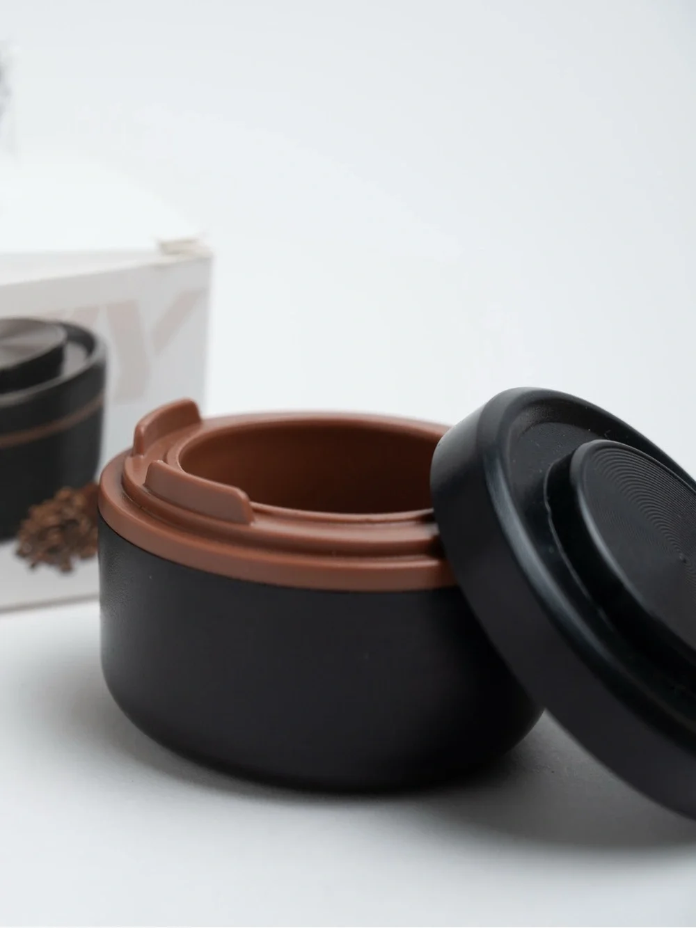 •LIKE NEW• SOOTOZY Reusable VertuoLine Capsule Kit - Black & Brown